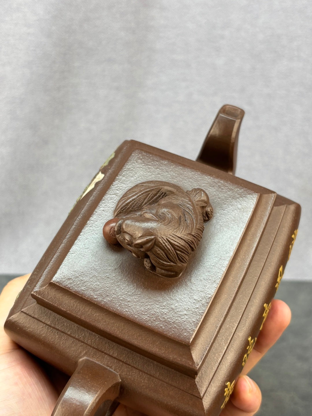 原矿极品老紫泥·380cc程辉大师《盛世唐狮》收藏级重器