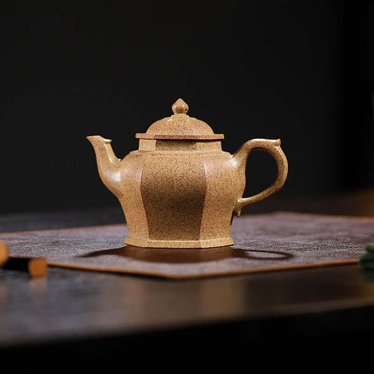 Handmade Yixing purple sand teapot, original high-temperature section mud, perfect for tea brewing.
