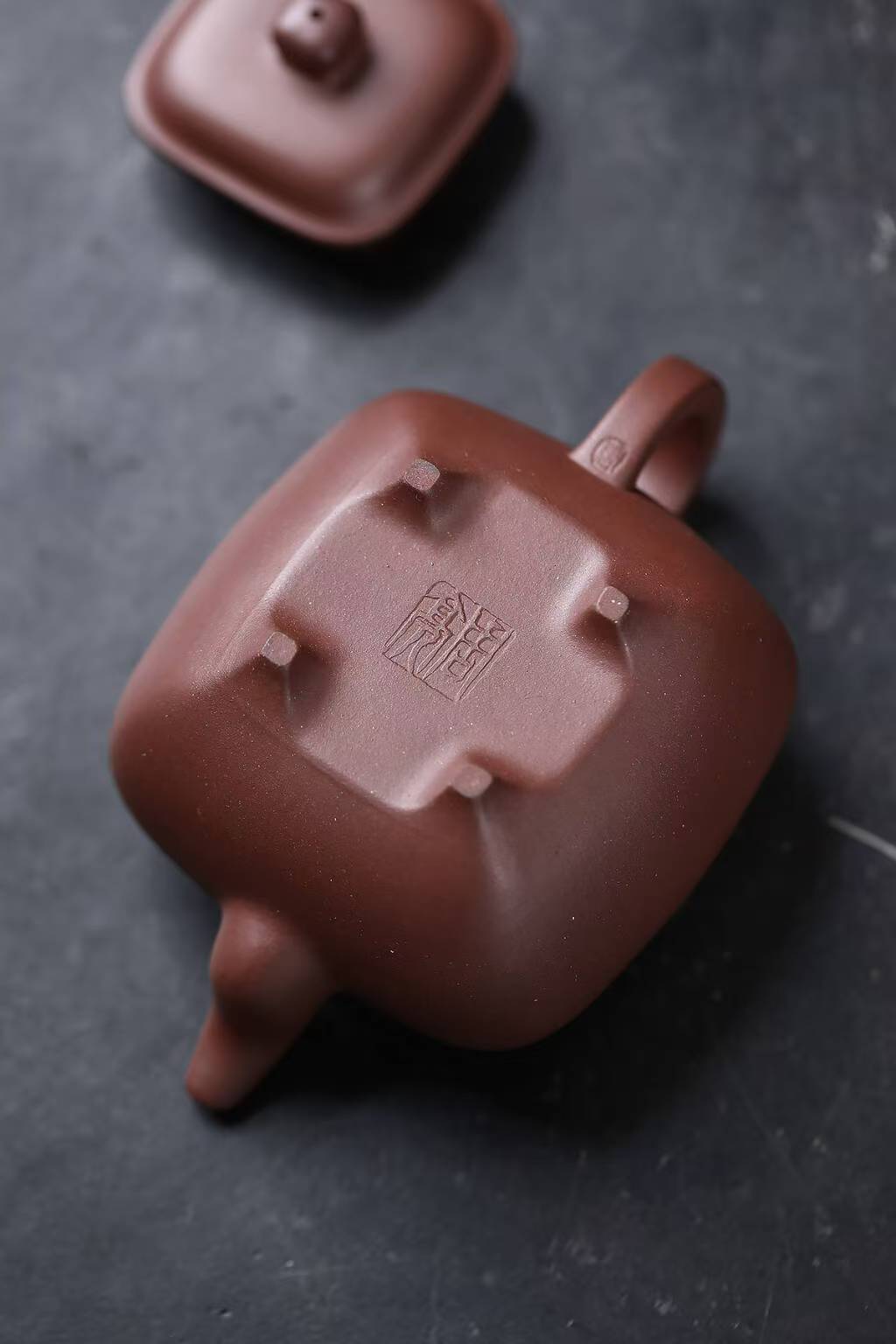 四号井底槽清・四方传炉 泥料四号井底槽清 全手工制作 220CC 作者 周亮 实力派陶手