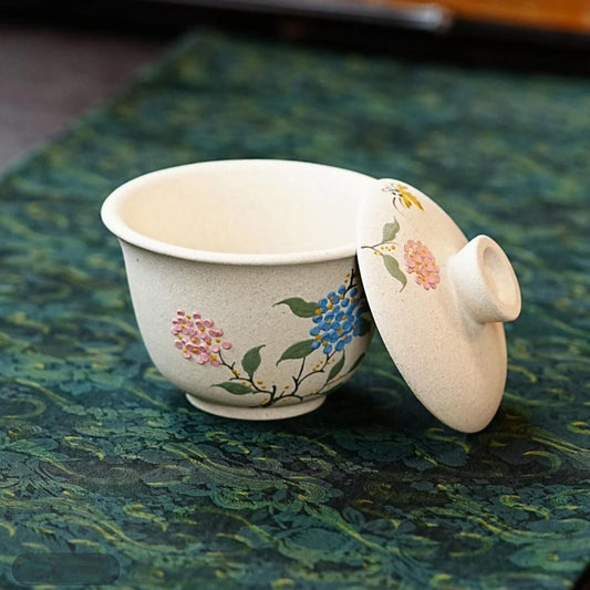 宜兴紫砂白段泥绘绣球花盖碗杯手绘复古茶盖碗中式容量180毫升