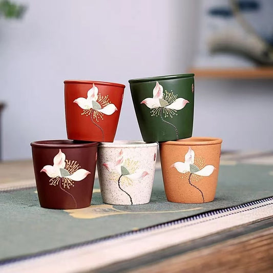 宜兴紫砂主人杯全手工堆绘荷花杯原矿高纯度石黄茶杯小口杯50毫升