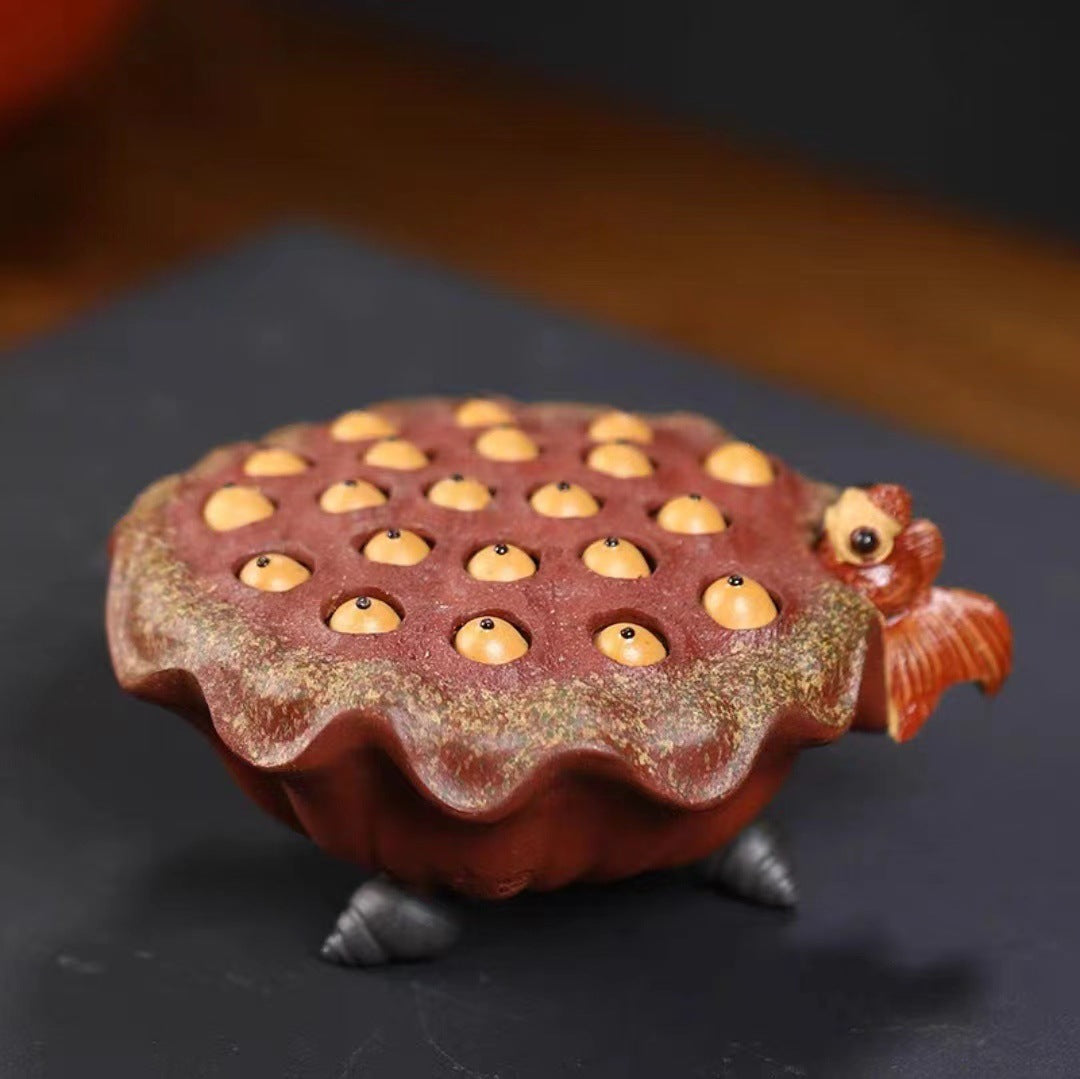 紫砂茶宠莲子直径9CM创意手工金鱼喷水莲蓬精品茶台茶具壶盖托摆件可养