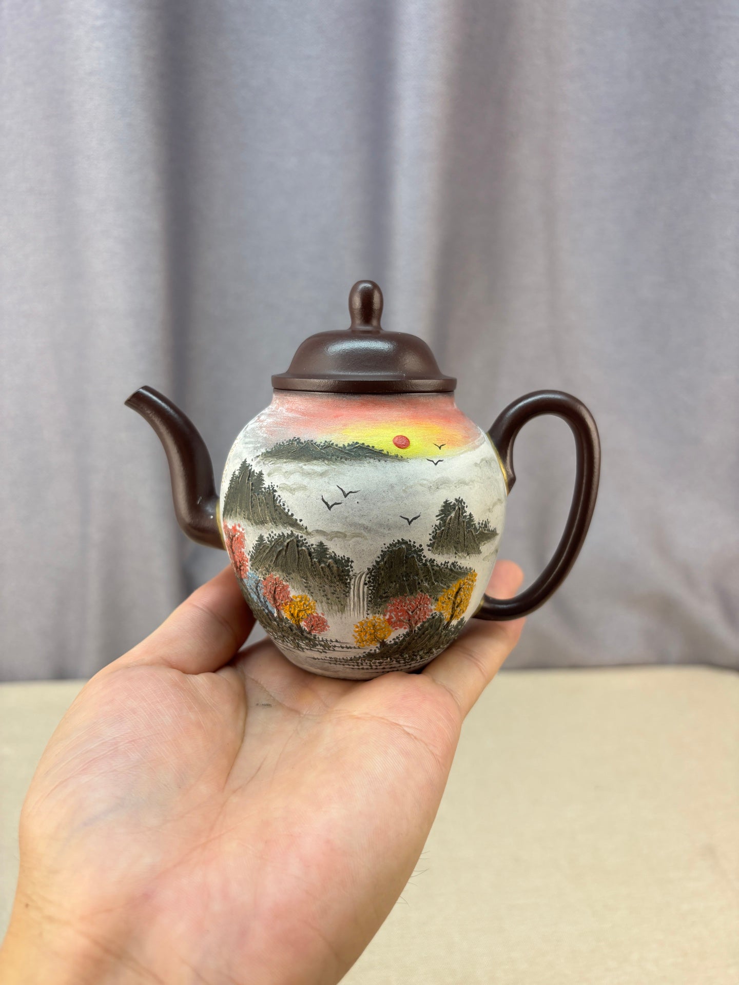 程辉大师《宫灯》收藏级重器 原矿极品紫泥·260cc