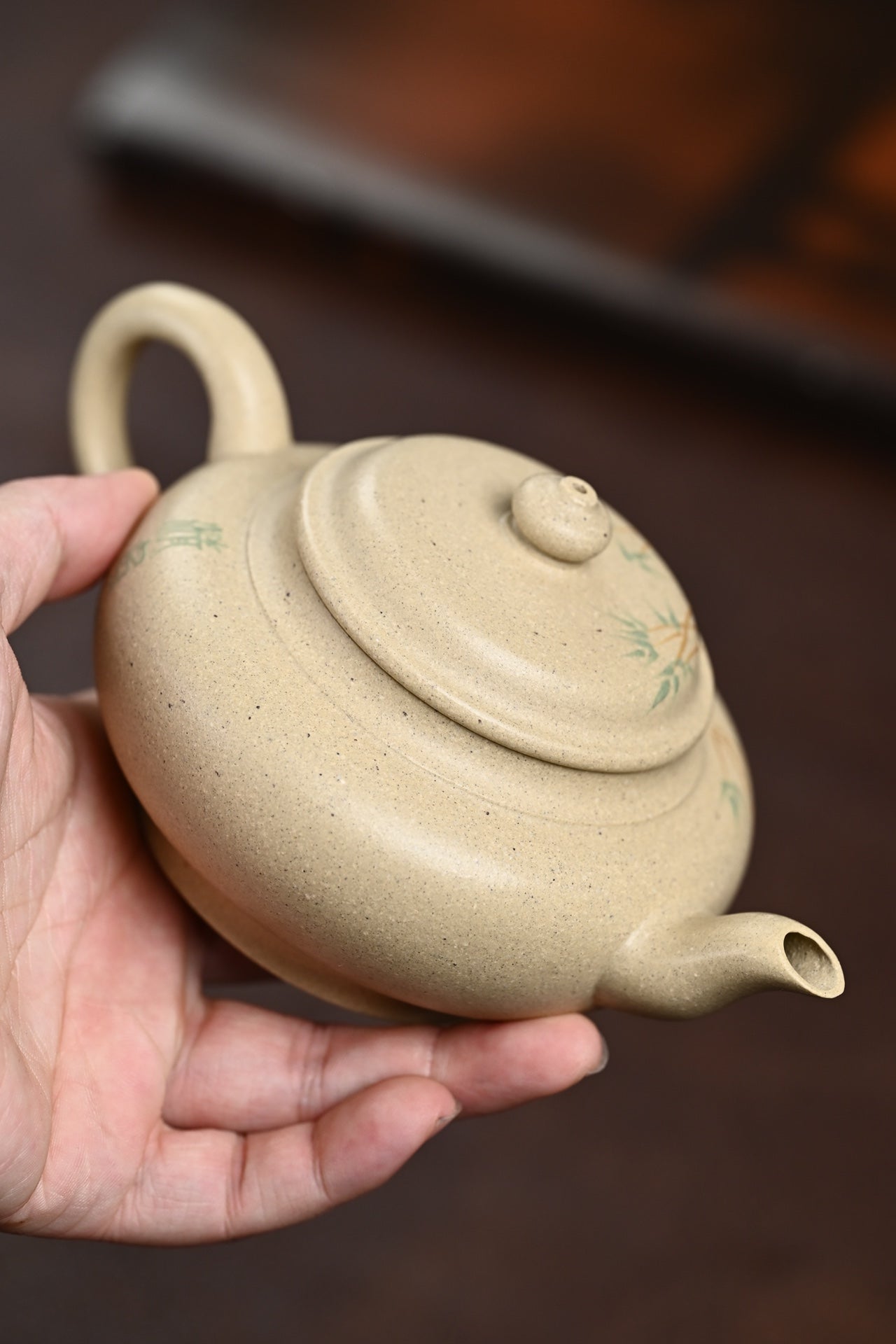 特惠· 『扁灯』 泥绘·本山绿·容量230cc·7孔出水·内推网孔