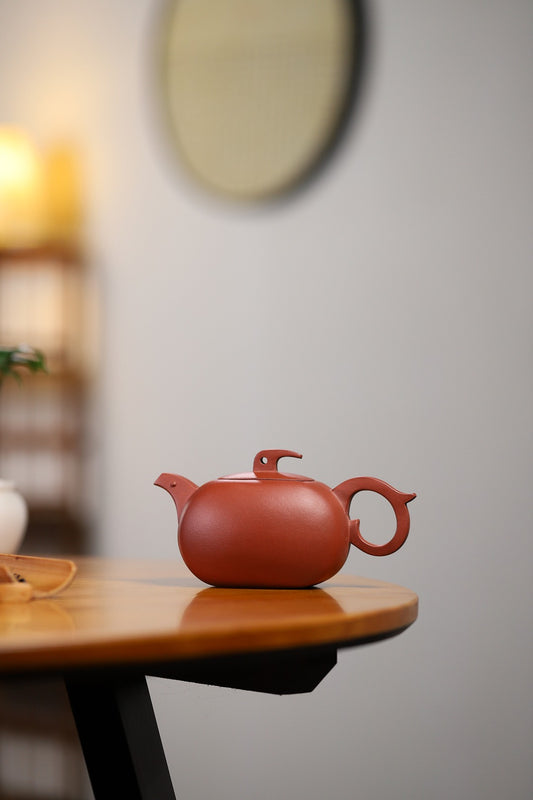 【飞鸿壶】 勇淑英(研究员级高级工艺美术师)原矿红清水泥