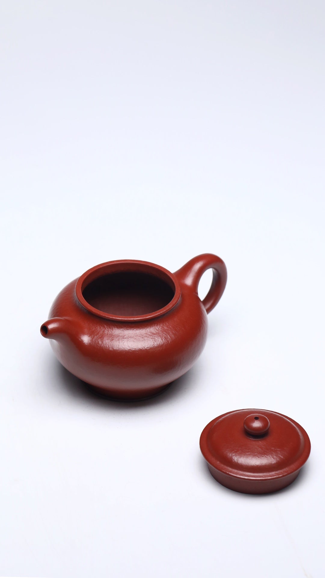 好料好工·朱砂大品 壶王《掇只》 极品粗砂大红袍·300cc 实力派陶艺家·何俊
