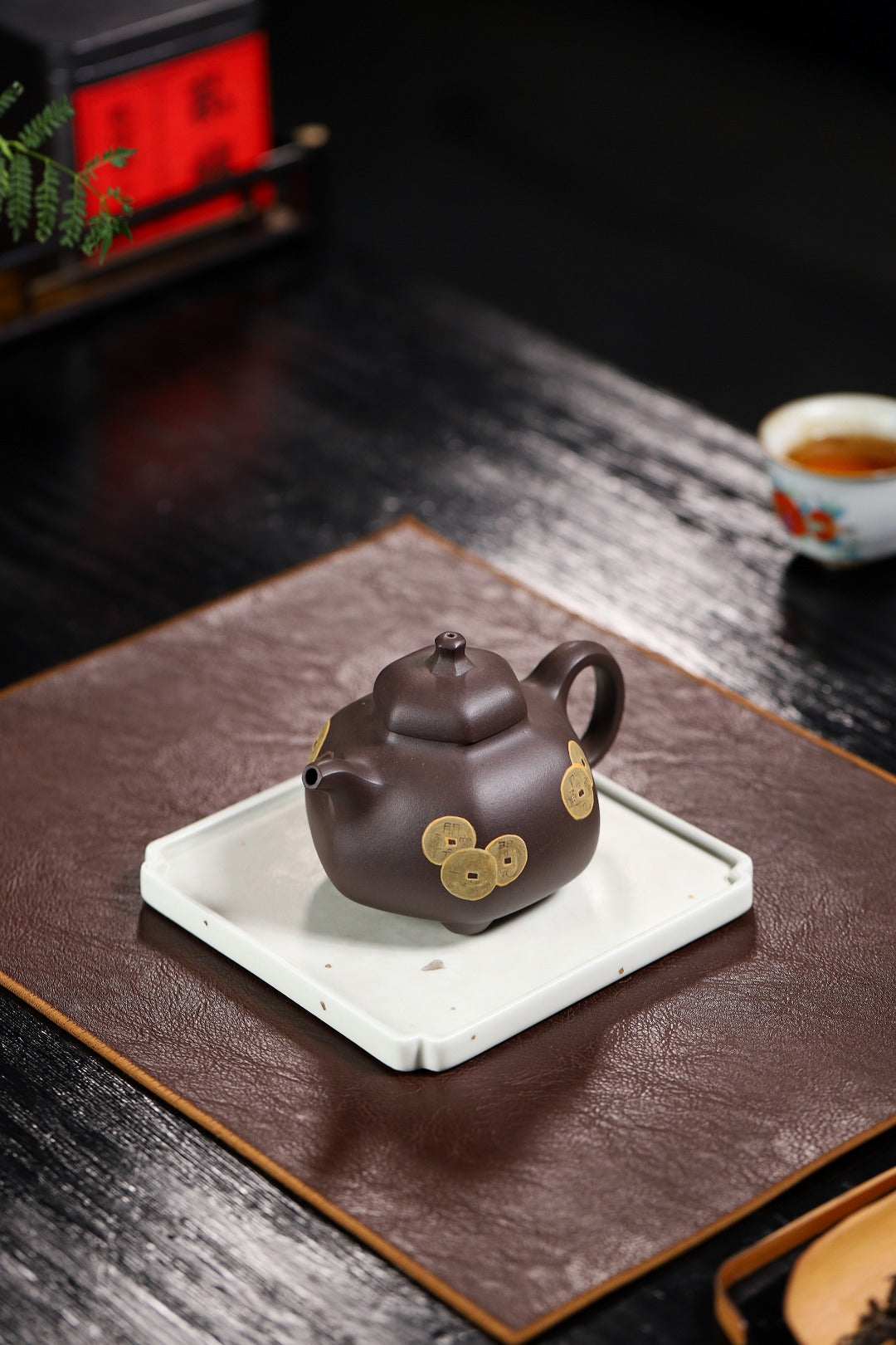 【六方乳丁】 龚彧(国家级工艺美术师) 原矿紫泥 290cc 7孔