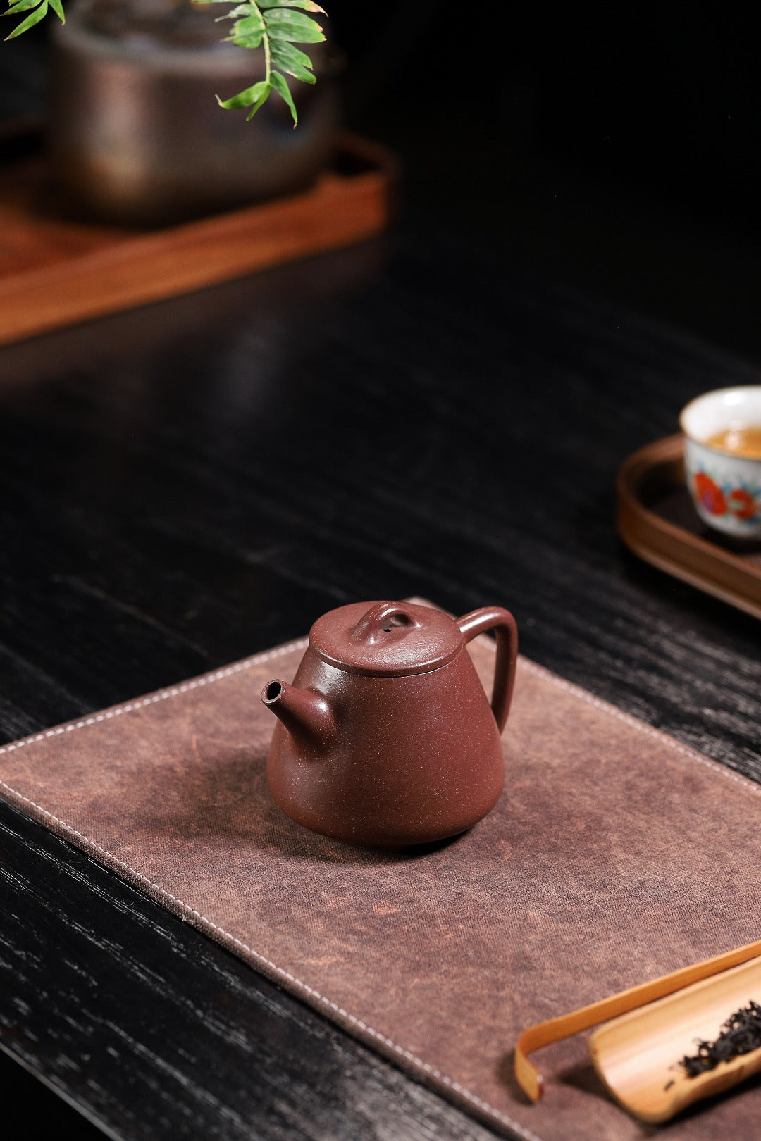 【高石瓢】 陈老师(国家级工艺美术师)原矿紫玉金砂 220cc内推球孔