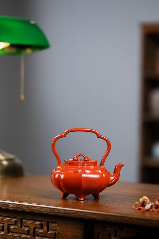 重器推荐 正高佳作《怡菱提梁》 王敏 正高级工艺美术师