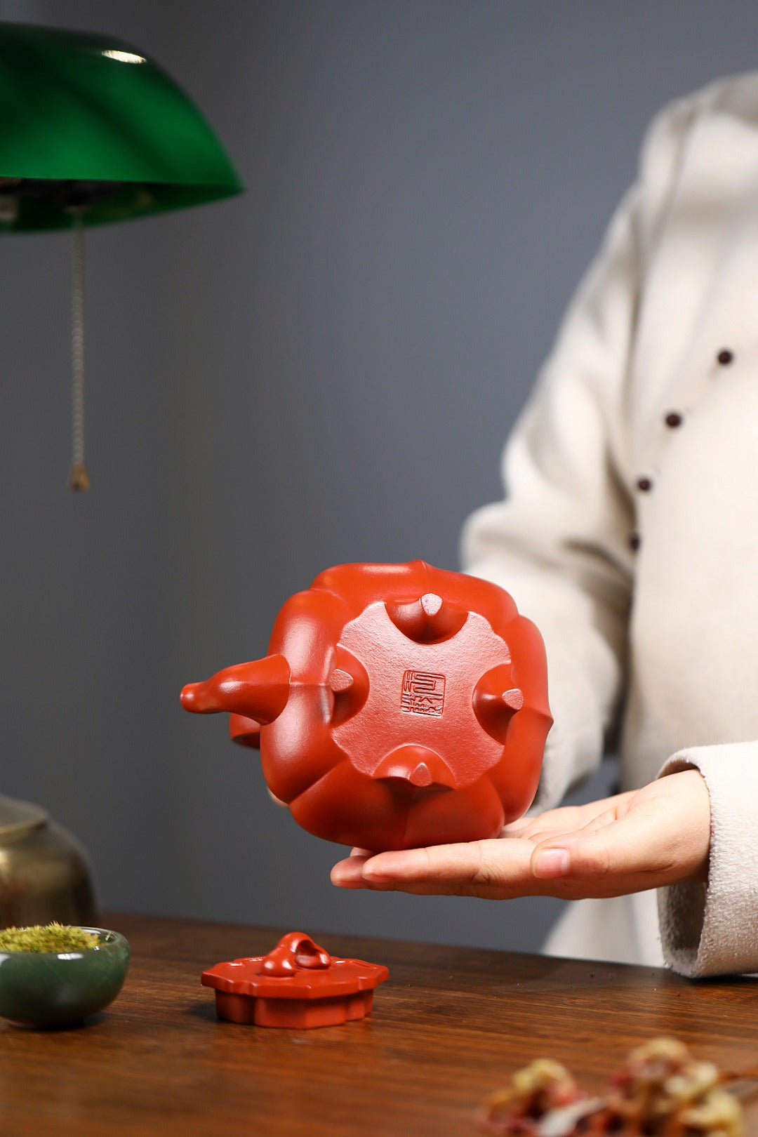 重器推荐 正高佳作《怡菱提梁》 王敏 正高级工艺美术师