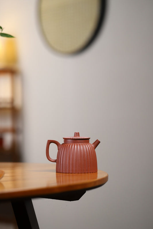 【平盖井栏】 顾美凌(国家级助理工艺美术师) 原矿降坡泥