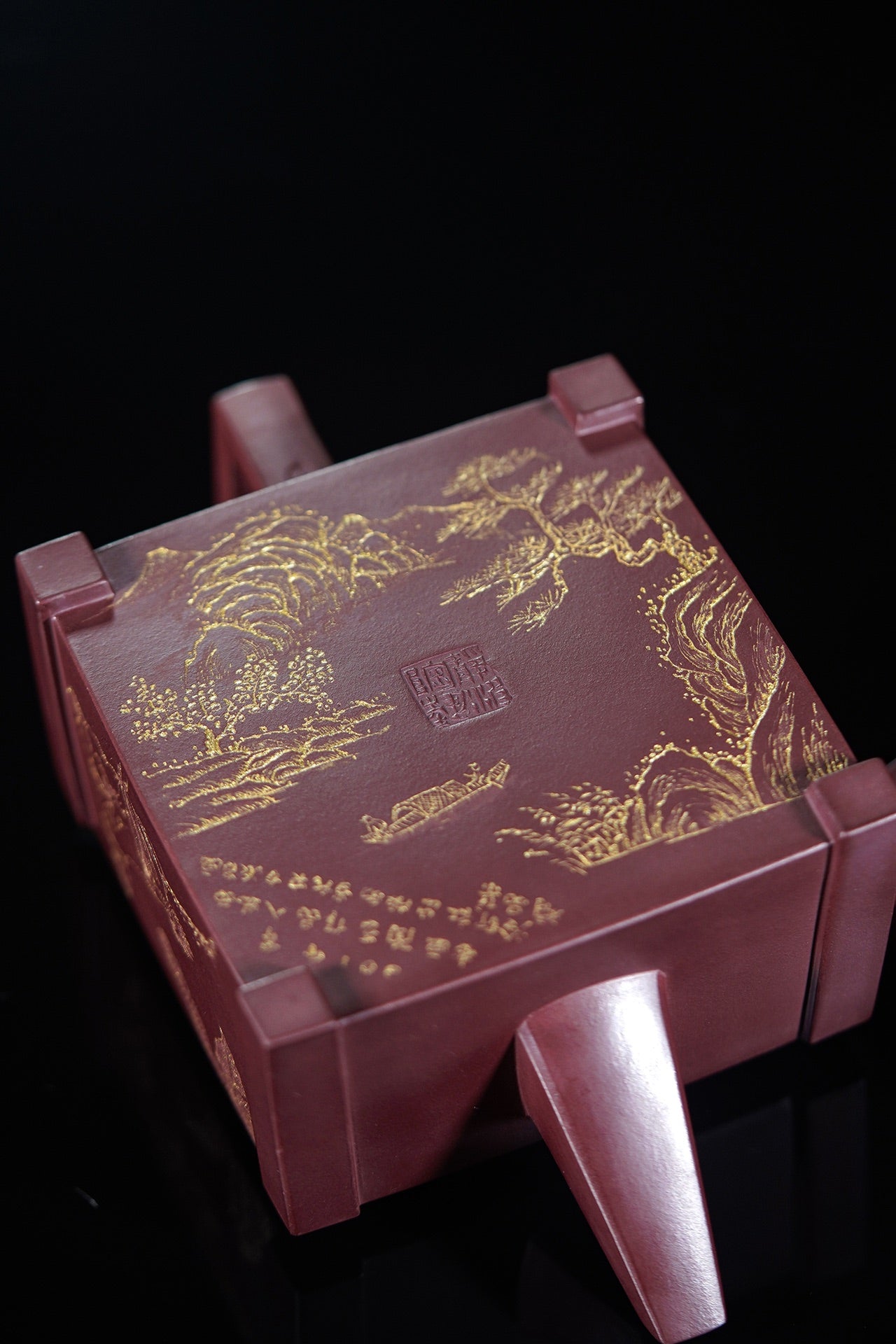 四方桥鼎 极品玫红底槽清 500cc收藏重器 研高佳作