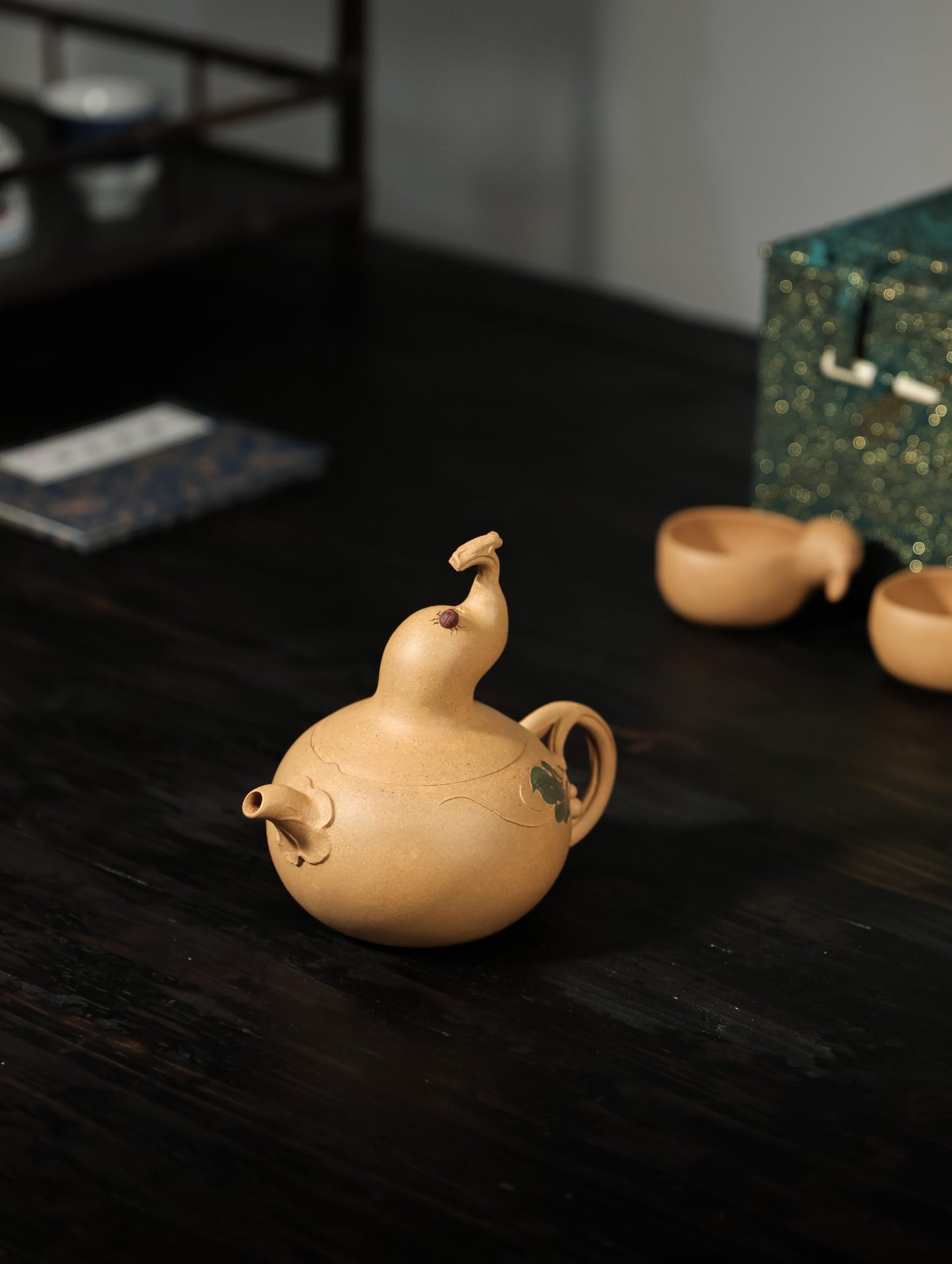 瓢虫葫芦套组 | 【优质段泥·传统手制·全手工薄胎·仿生器·花器240cc 杯子50cc 实力派作品 一壶两杯套组】