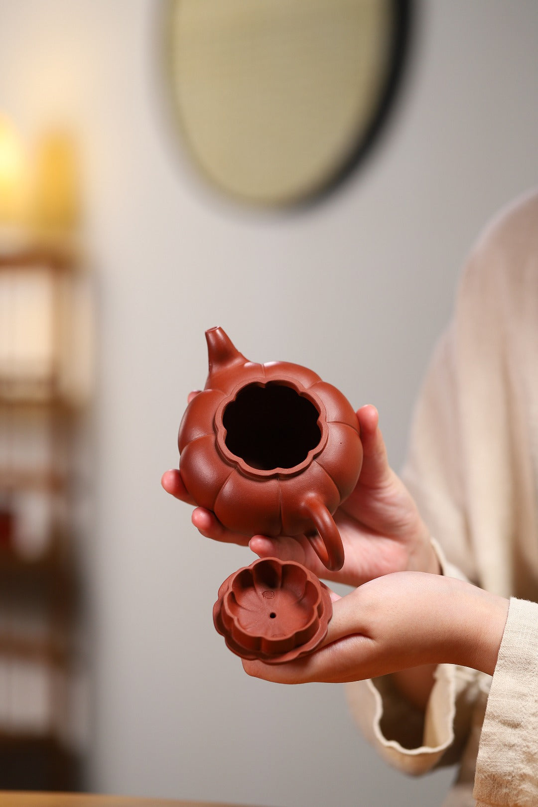 【菱花壶】 泥料原矿朱泥 容量260cc 孔数9孔
