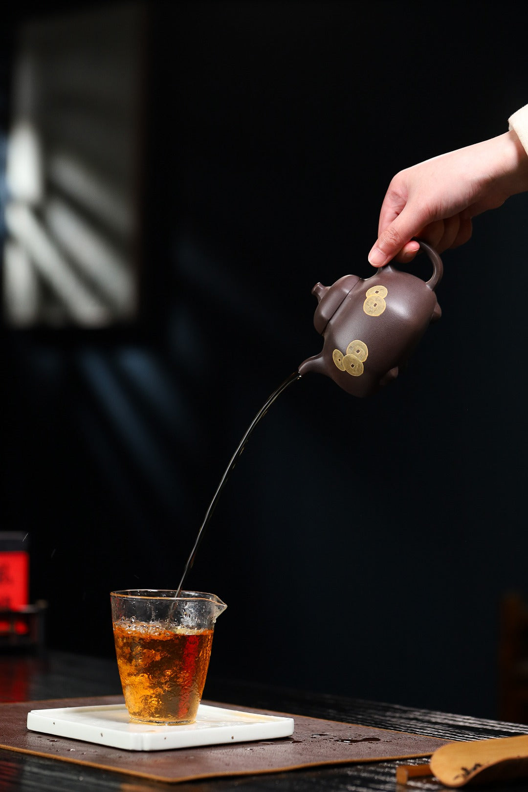 【六方乳丁】 制壶 龚彧(国家级工艺美术师)原矿紫泥 容量290cc 孔数7孔