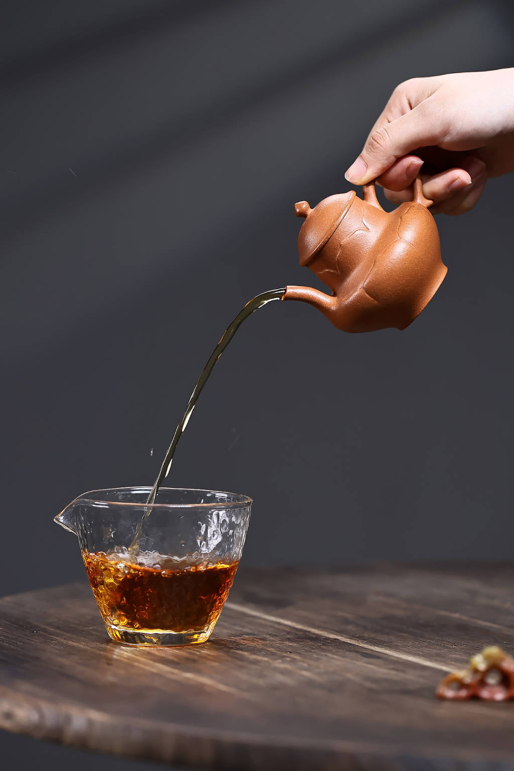 【静莲】 极品黄降坡 容量150cc 内推孔 朱治玲手制