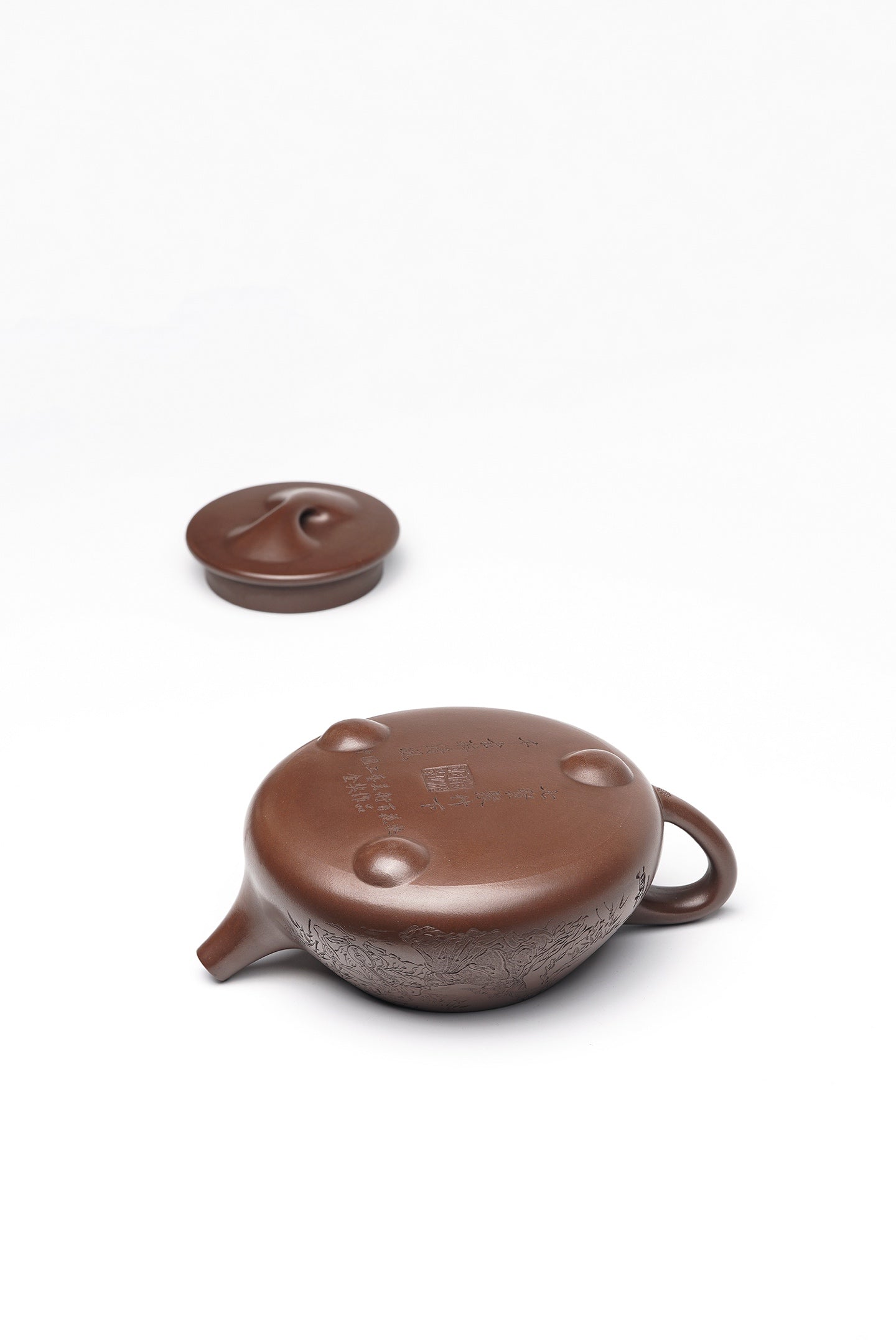 【壶名】石瓢 【泥料】极品底槽清 【容量】430cc