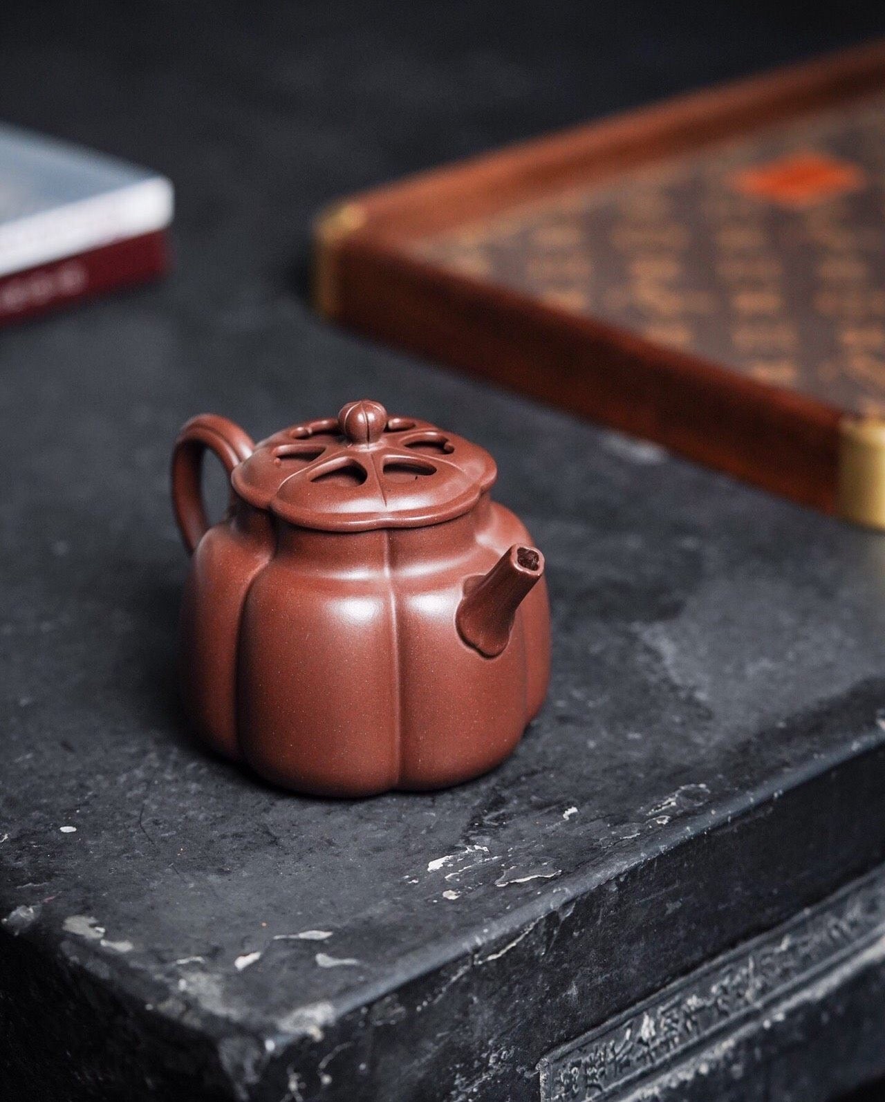 筋纹言心·镂空设计 230cc·原矿深井老紫泥