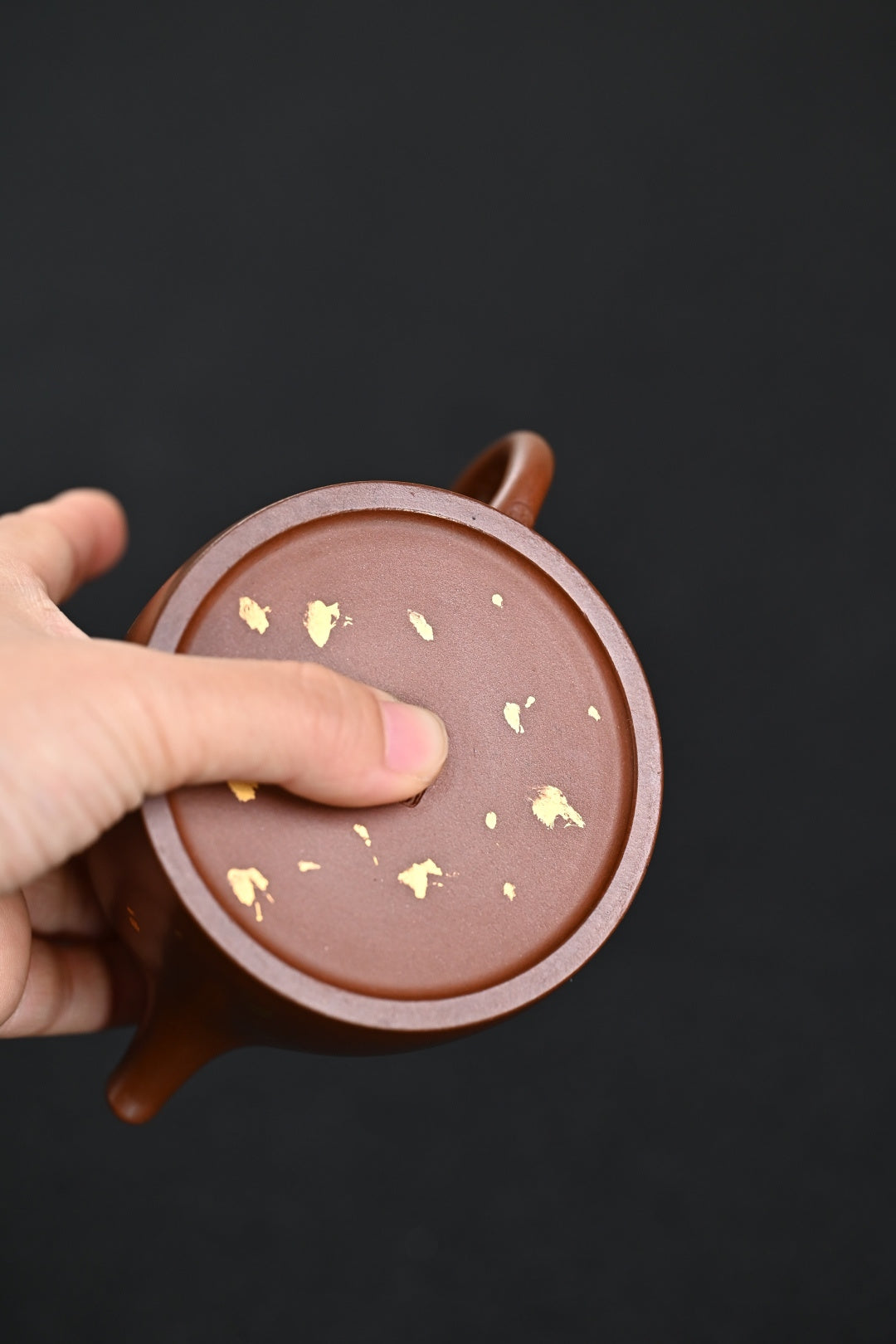 『汉铎』洒金 文革老紫泥·容量230cc·10孔出水·内推·王老师(国家级工艺美术师)