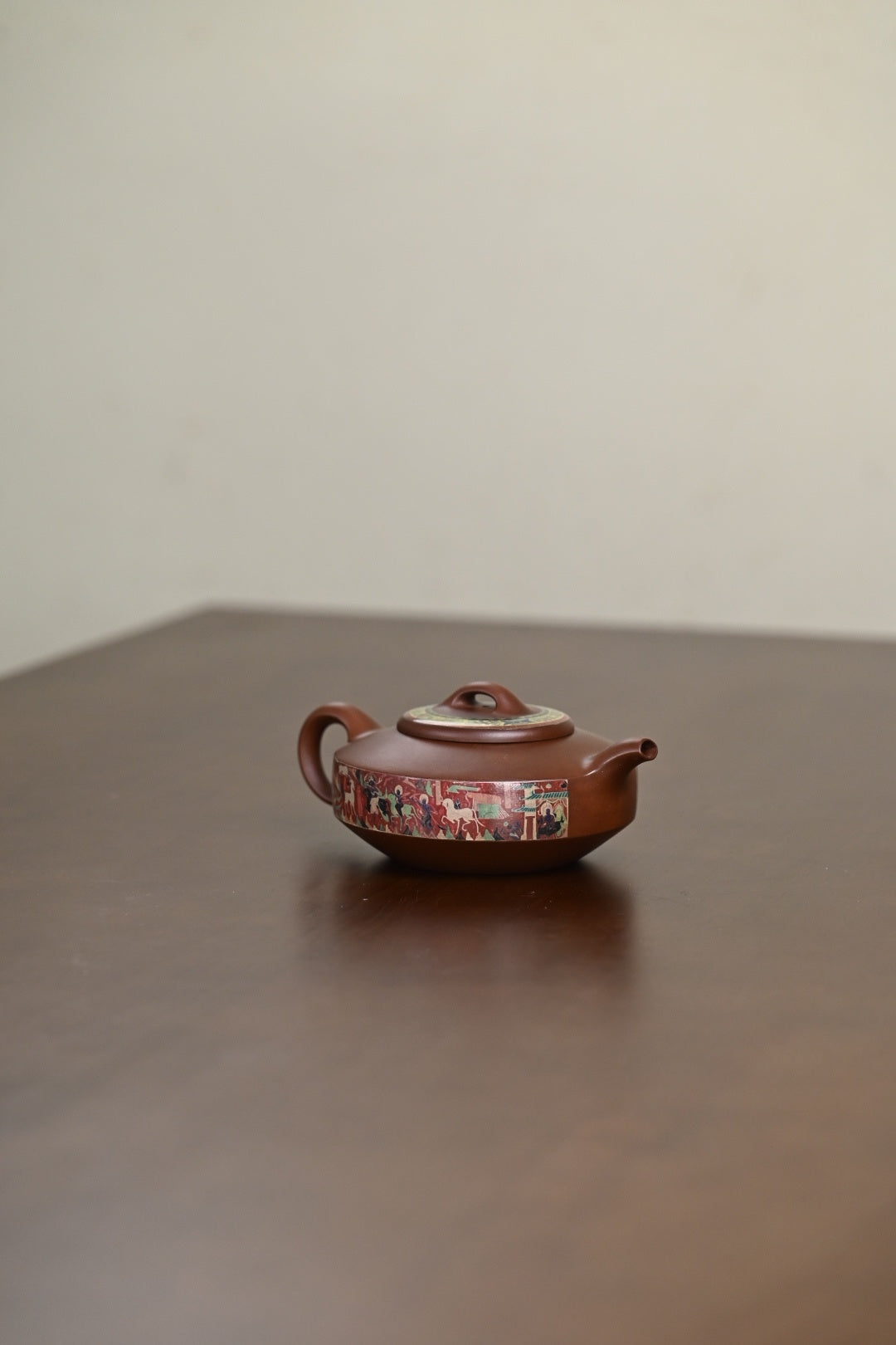 『扁石』 一厂老紫泥·宝石漆彩工艺·容量380cc·10孔出水·王岳龄·国家级正高级工艺美术师(双研高)