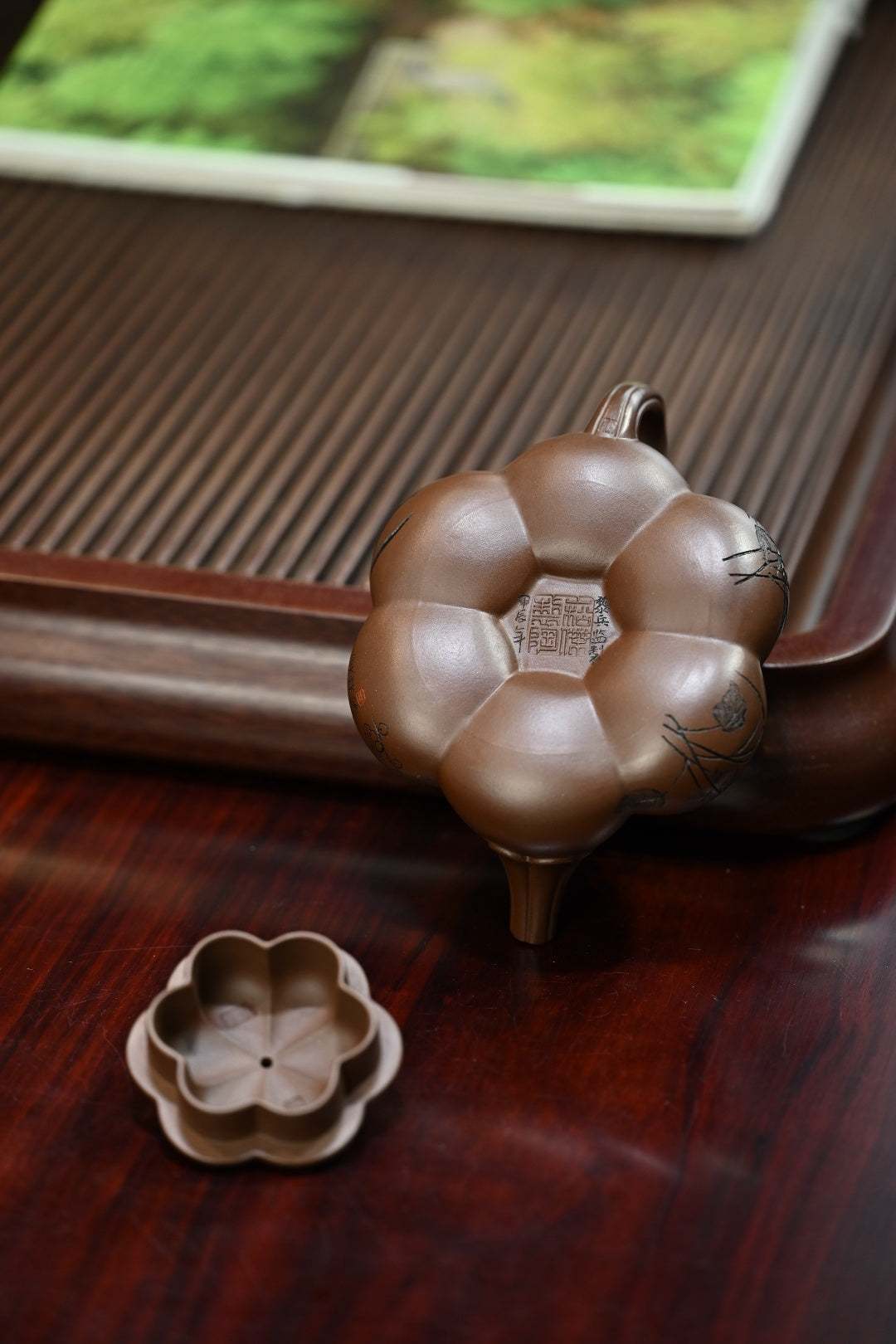 筋纹海棠·全手工(省大师桑黎兵刻绘+双证书)容量380cc 特级紫泥