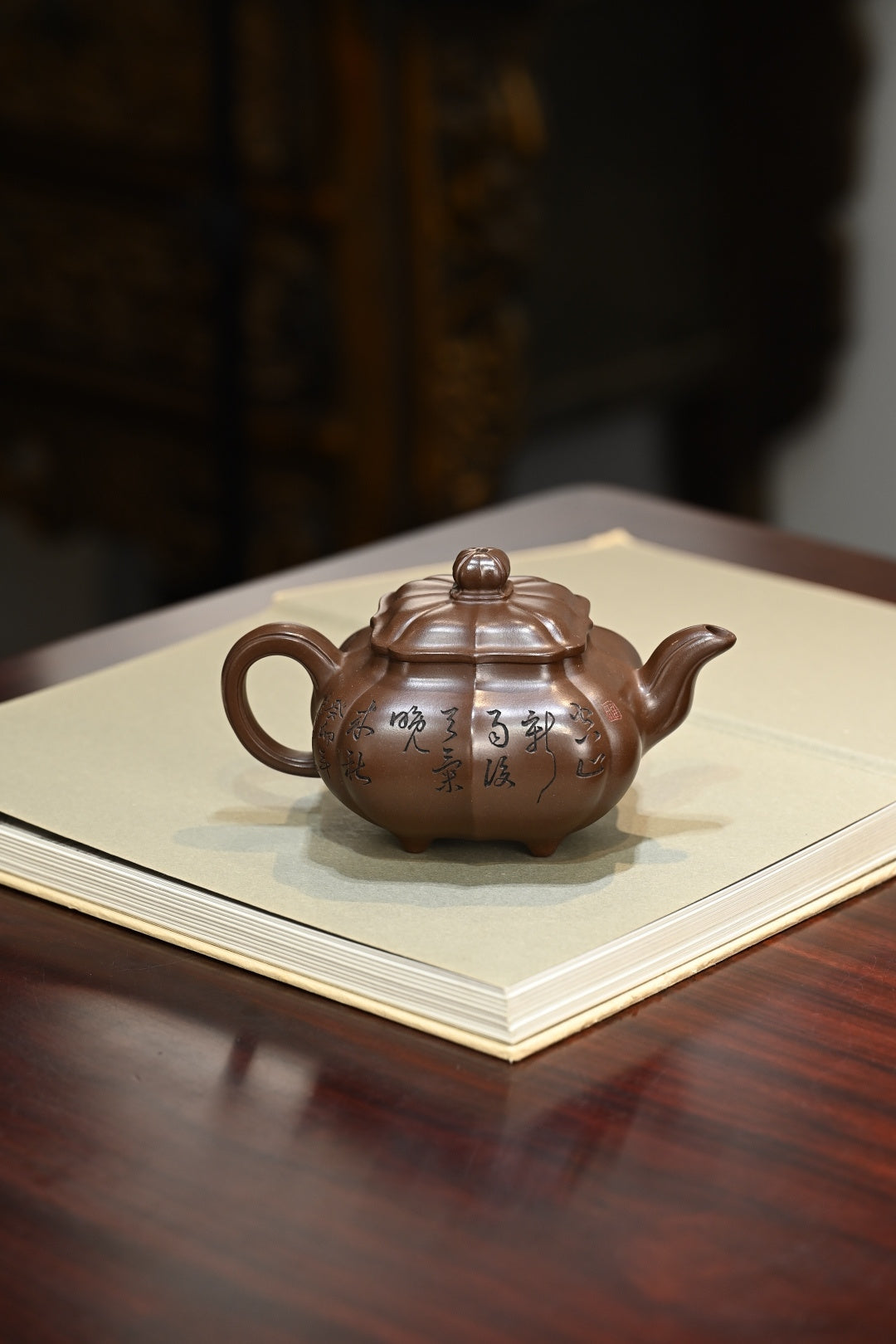 筋纹传炉·全手工(省大师桑黎兵刻绘+双证书)容量380cc 特级紫泥