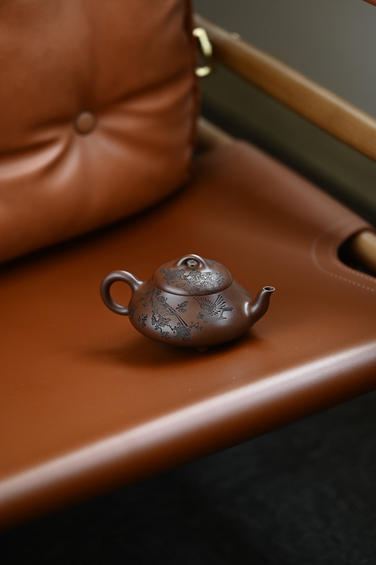 汉棠石瓢·全手工 容量200cc 家藏老紫泥 汉棠石瓢继承了石瓢的刚劲