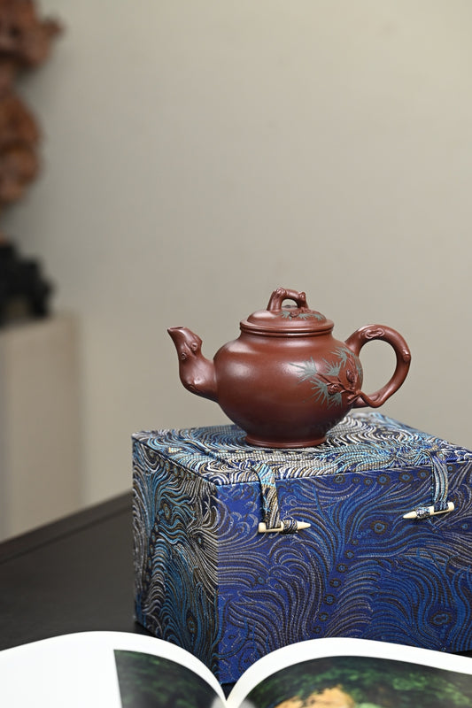 高工· 『松报春』 底槽清·容量350cc·14孔出水·秦国萍(国家级高级工艺美术师)