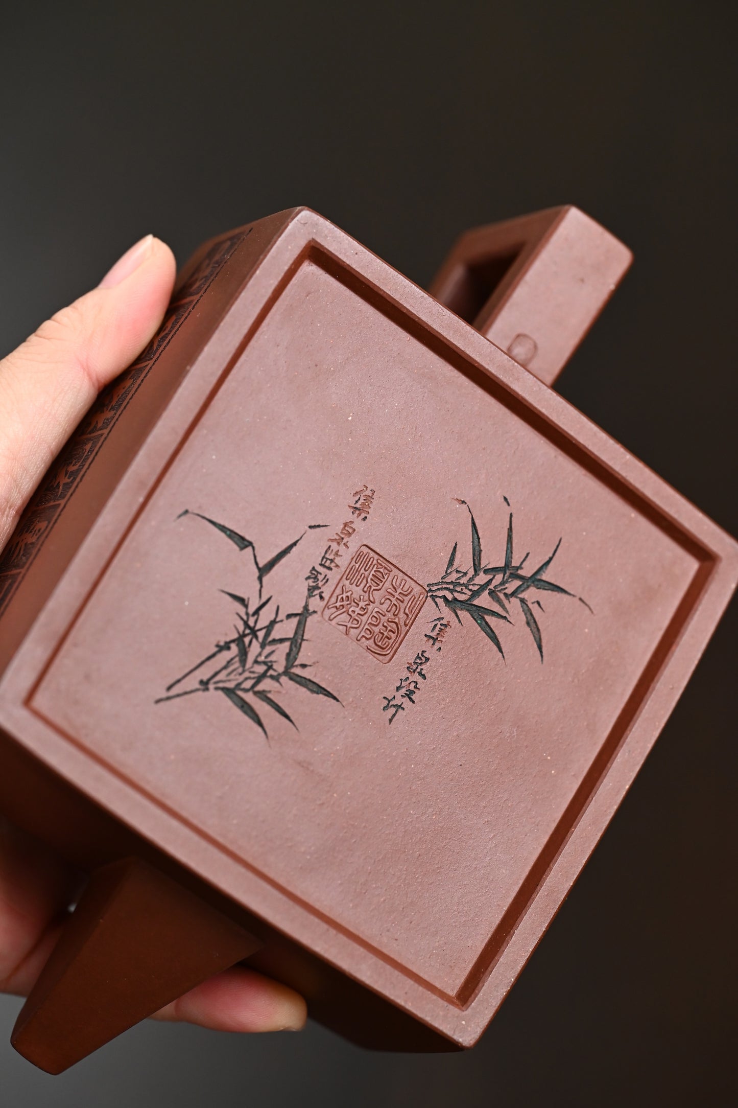 国大师 『方山逸士』 底槽清·容量390cc·18孔出水·国大师储集泉,顾顺娣夫妻合制