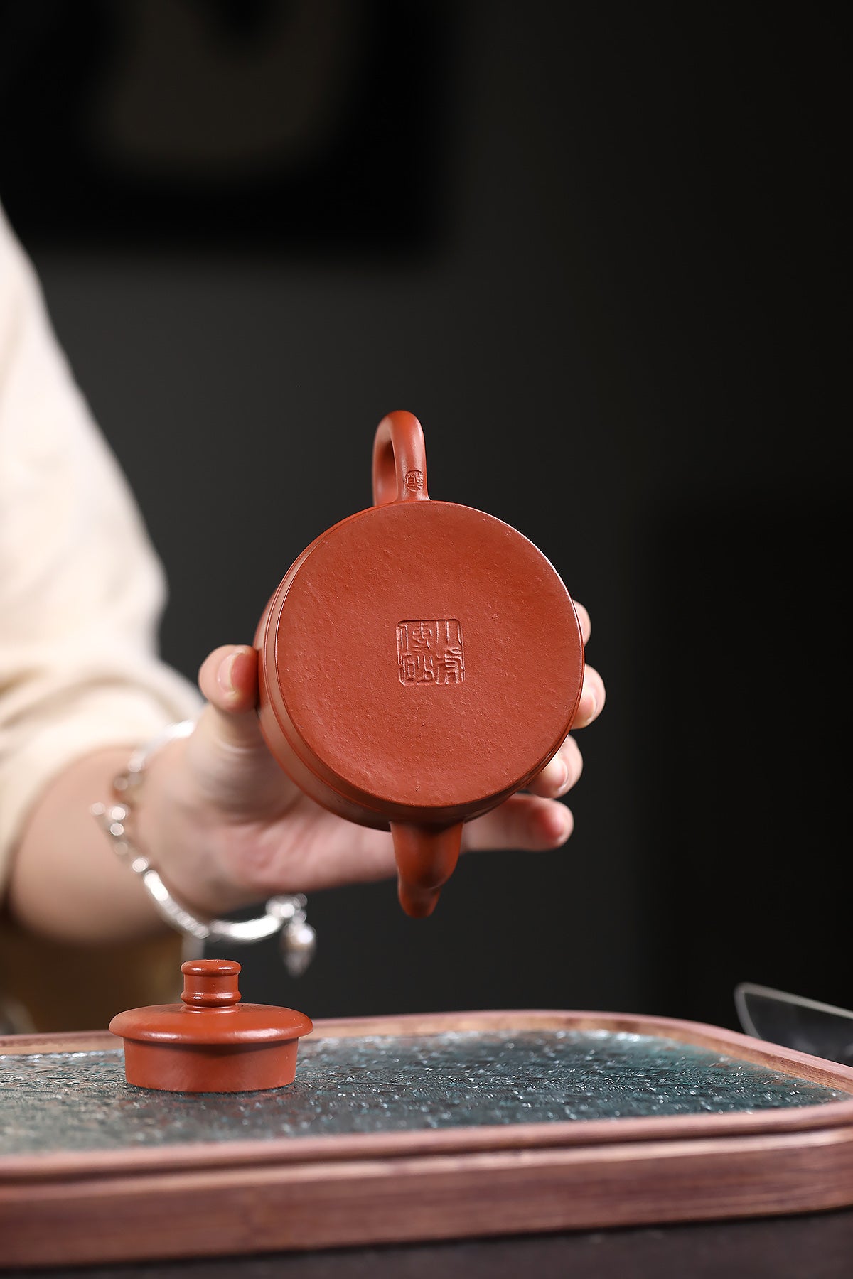 研高经典之:圆满 泥料:极品朱泥 容量:200CC 韩小虎 研究员级高级工艺美术师