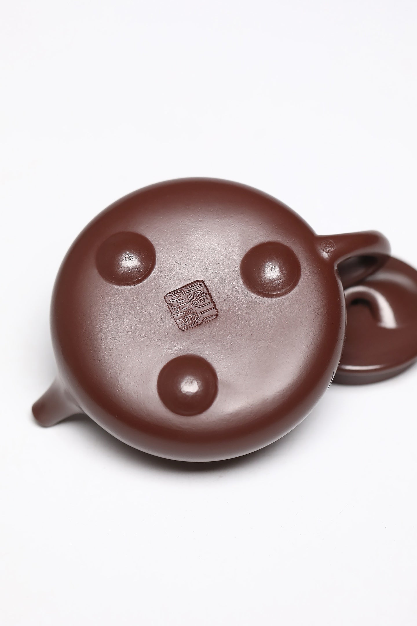 研高经典之作【石瓢】 泥料:极品紫朱泥 容量:250cc 韩小虎 研究员级高级工艺美术师