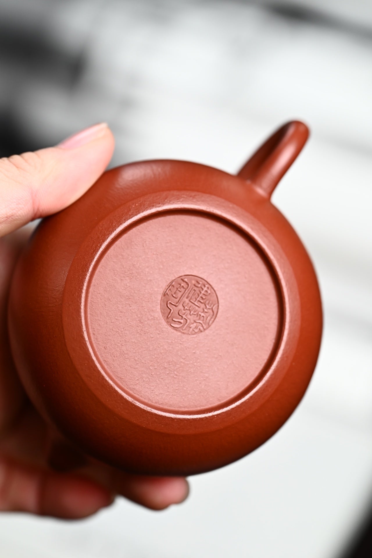 『文旦』 全手工·极品皱皮朱泥·容量130cc·9孔出水·孙建芳(国家级工艺美术师)