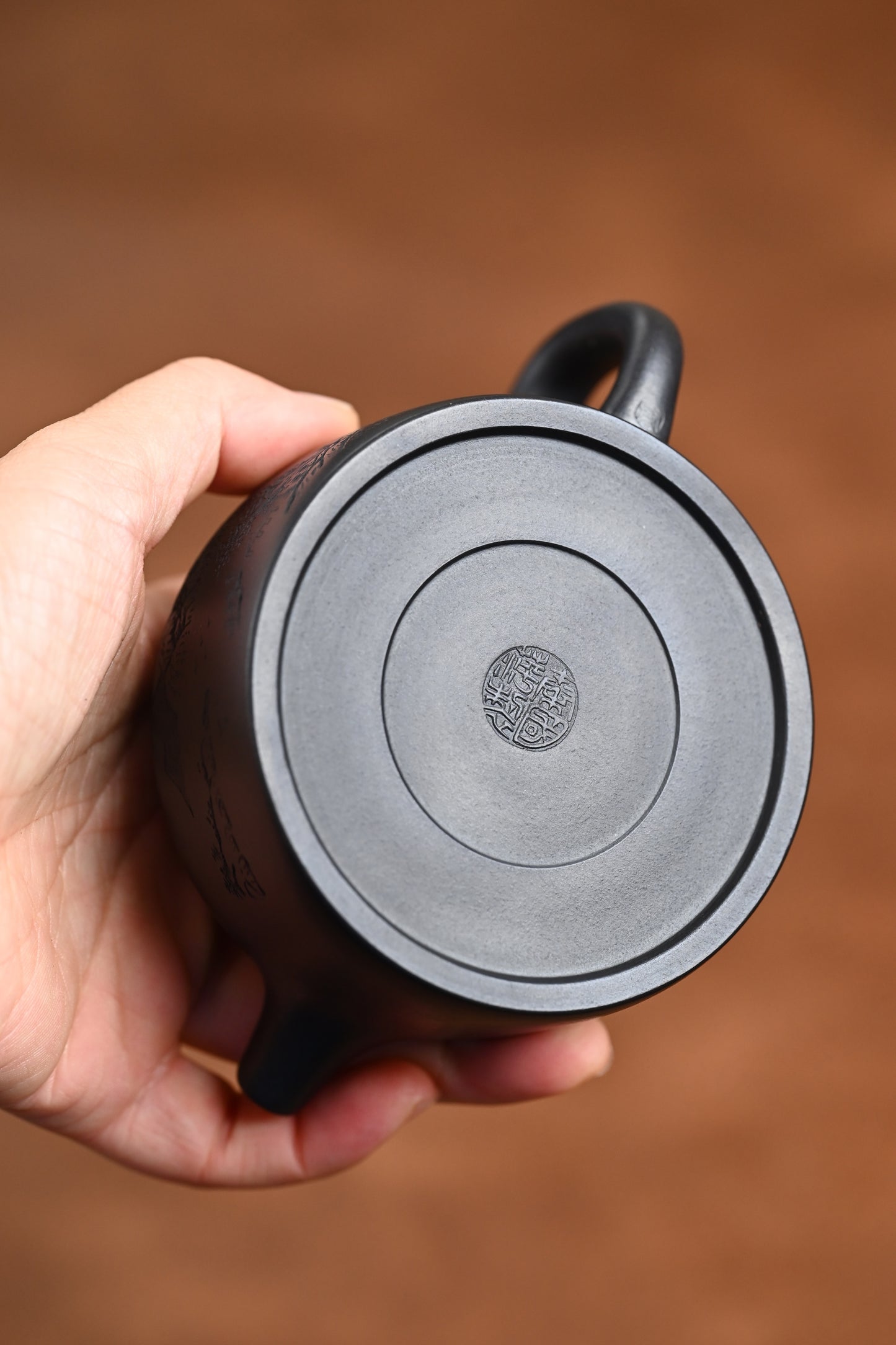 『德钟』 石黄·容量190cc·7孔出水·内推·秦国萍(国家级高级工艺美术师)