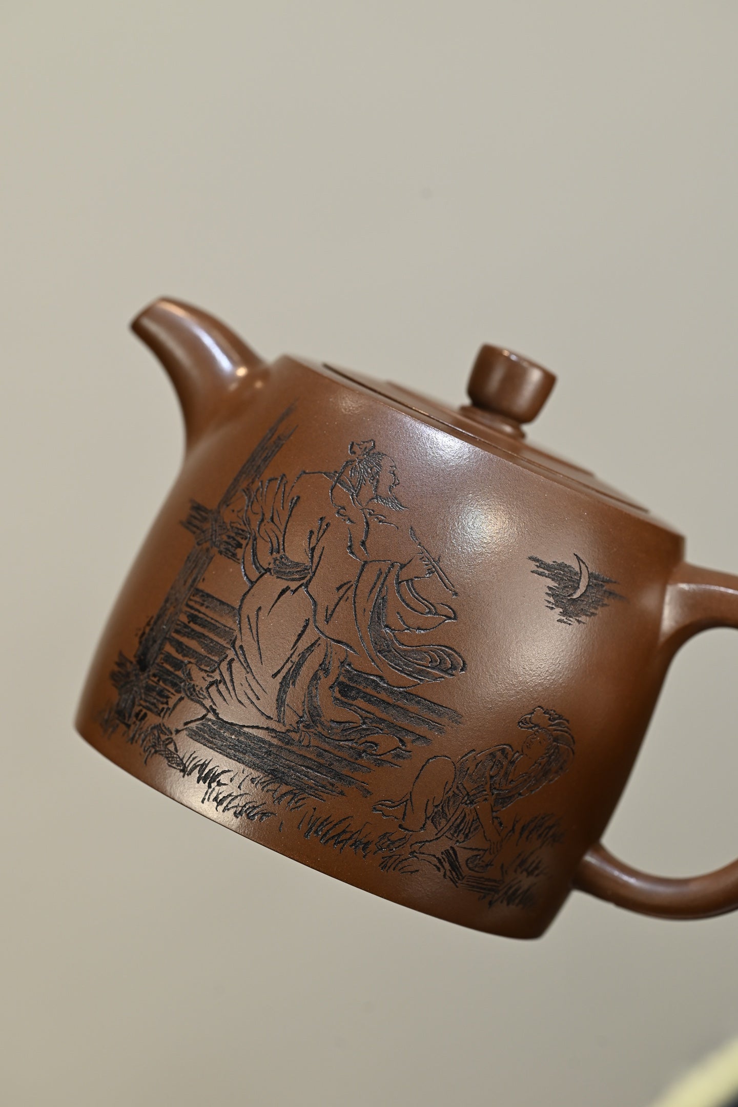 秦权·全手工(省大师桑黎兵刻绘+双证书)容量260cc/特级紫泥