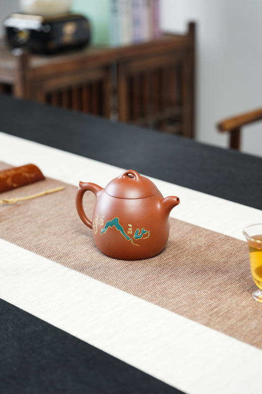 宗师泰斗·何光宏宗师泰斗·何光宏极具收藏传世潜力·送礼顶流·孤品重器原矿优质底槽清·350cc