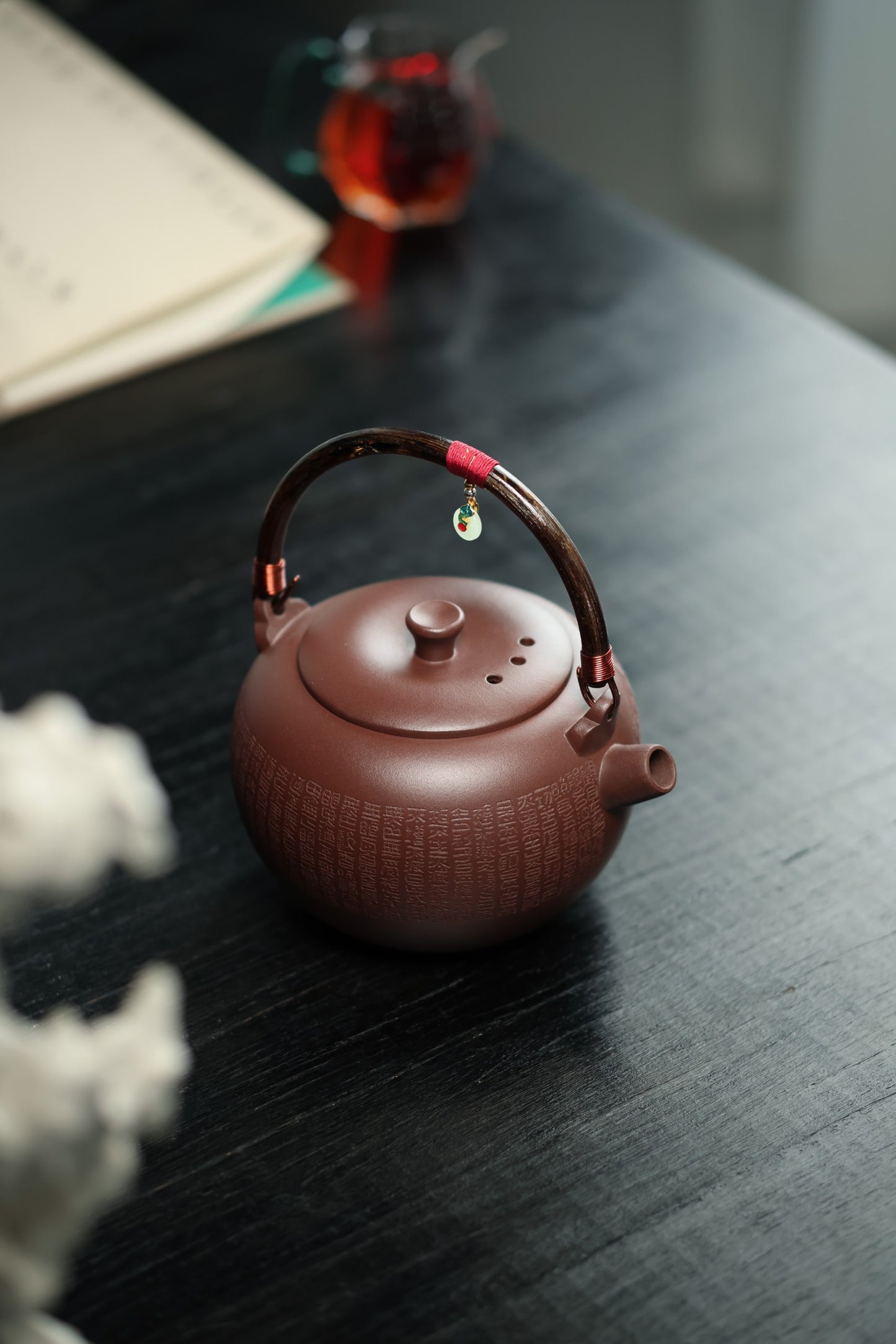 太白提梁煮水壶(陶刻款)【优质高温紫砂泥 手工制作 1000cc 煮茶壶 民间实力派作品】