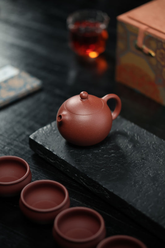 西施礼盒套组 | 【优质降坡泥·传统手制·半手工·经典传统器·180cc·9孔·实力派作品 一壶六杯】