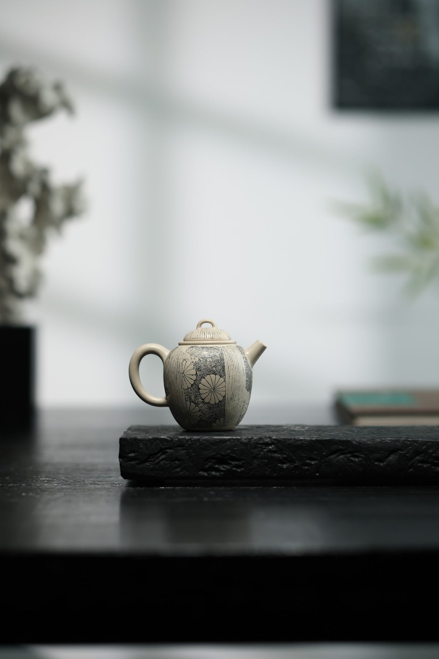 邀月壶 | 【优质白玉段 110cc 手制 民间实力派作品 设计款 全手工陶刻】