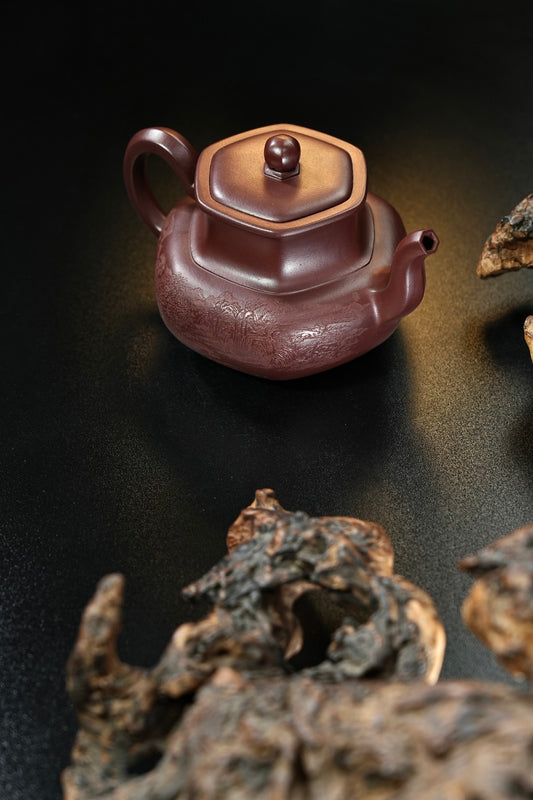 耿浩原创大拍款👏方器臻藏·中国紫砂界·80后扛鼎之作·《大萍聚》原矿极品底槽清·450cc