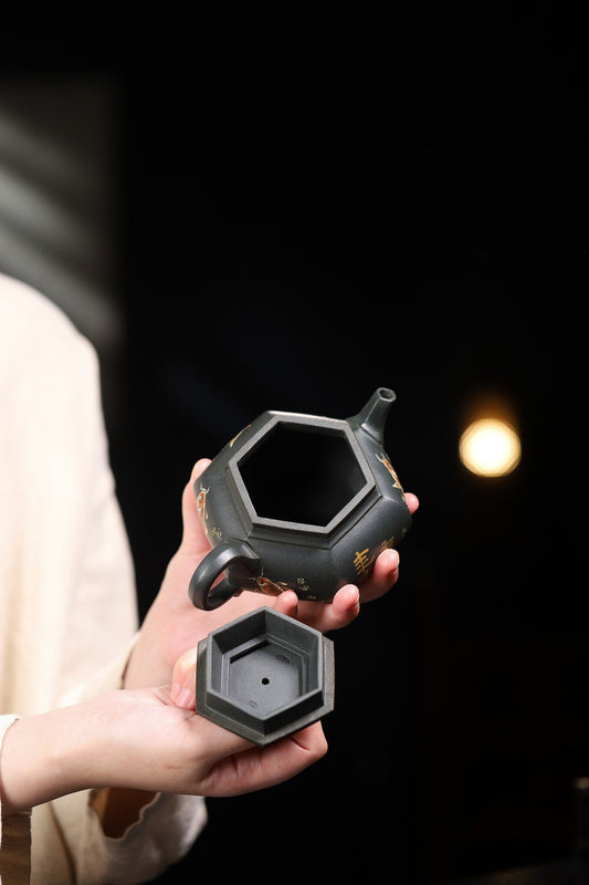 【大彬六方】万庆元(国家级高级工艺美术师) 原矿黑料 310cc