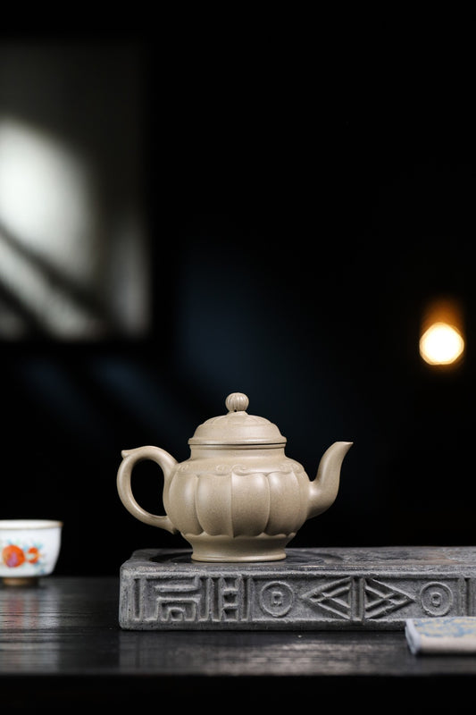 【如意宫灯】方华萍(研究员级高级工艺美术师) 原矿段泥 容量420cc