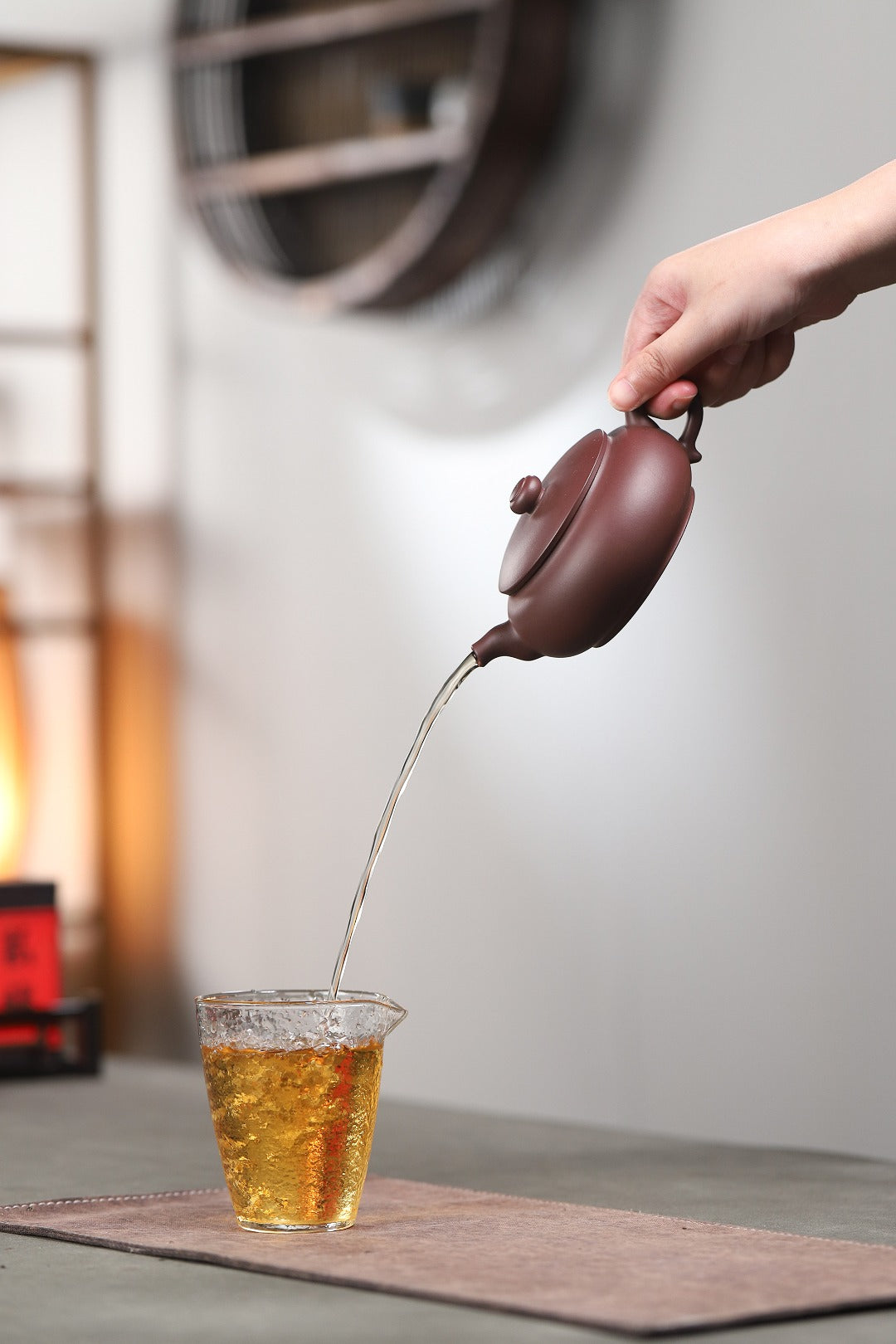 【扁腹】欧侠(国家级工艺美术员) 原矿紫泥 240cc 孔数10孔