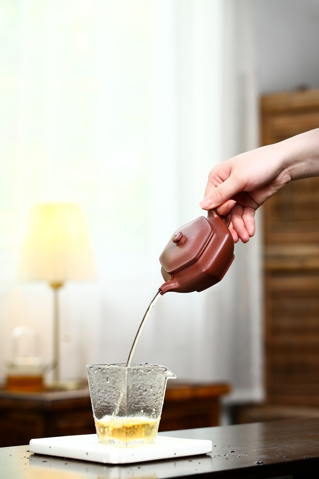 【六方福鼓】 制壶:刘彩萍(国家级工艺美术师) 泥料:原矿底槽清 容量:175cc