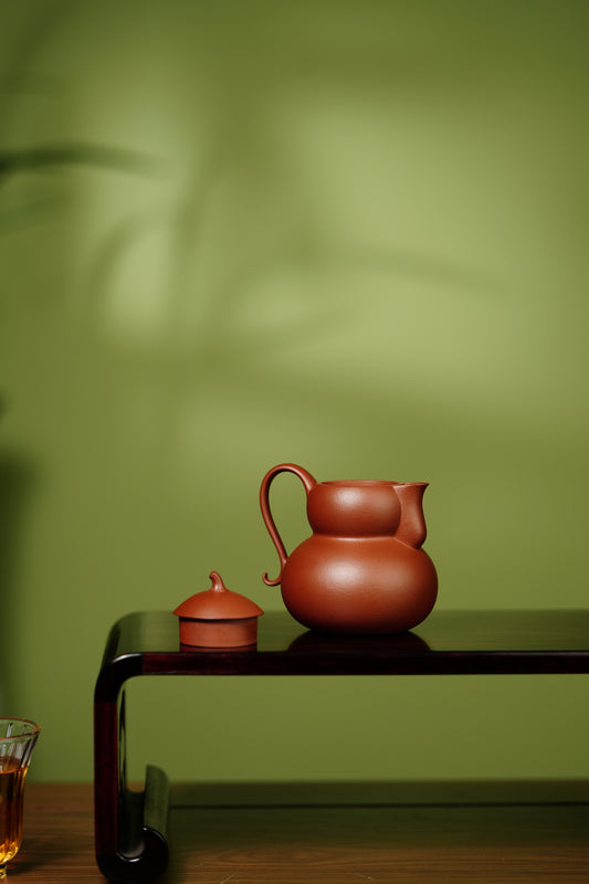 中国紫砂界最高荣誉|最年轻国大师 王潇笠稀世顶奢臻品《万代葫芦壶》原矿优质底槽清·120cc