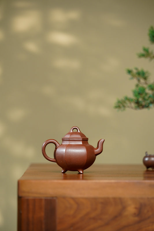 耿浩方器 礼藏双绝|紫砂界80后方器巨匠巅峰臻品《三足水平壶》原矿优质底槽清·230cc