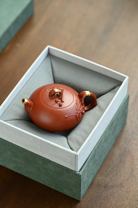 硕果·全手工/极厚包24k真金 容量150cc/家藏朱泥 壶身若一瓜果,圆润饱满,尽显丰硕之味