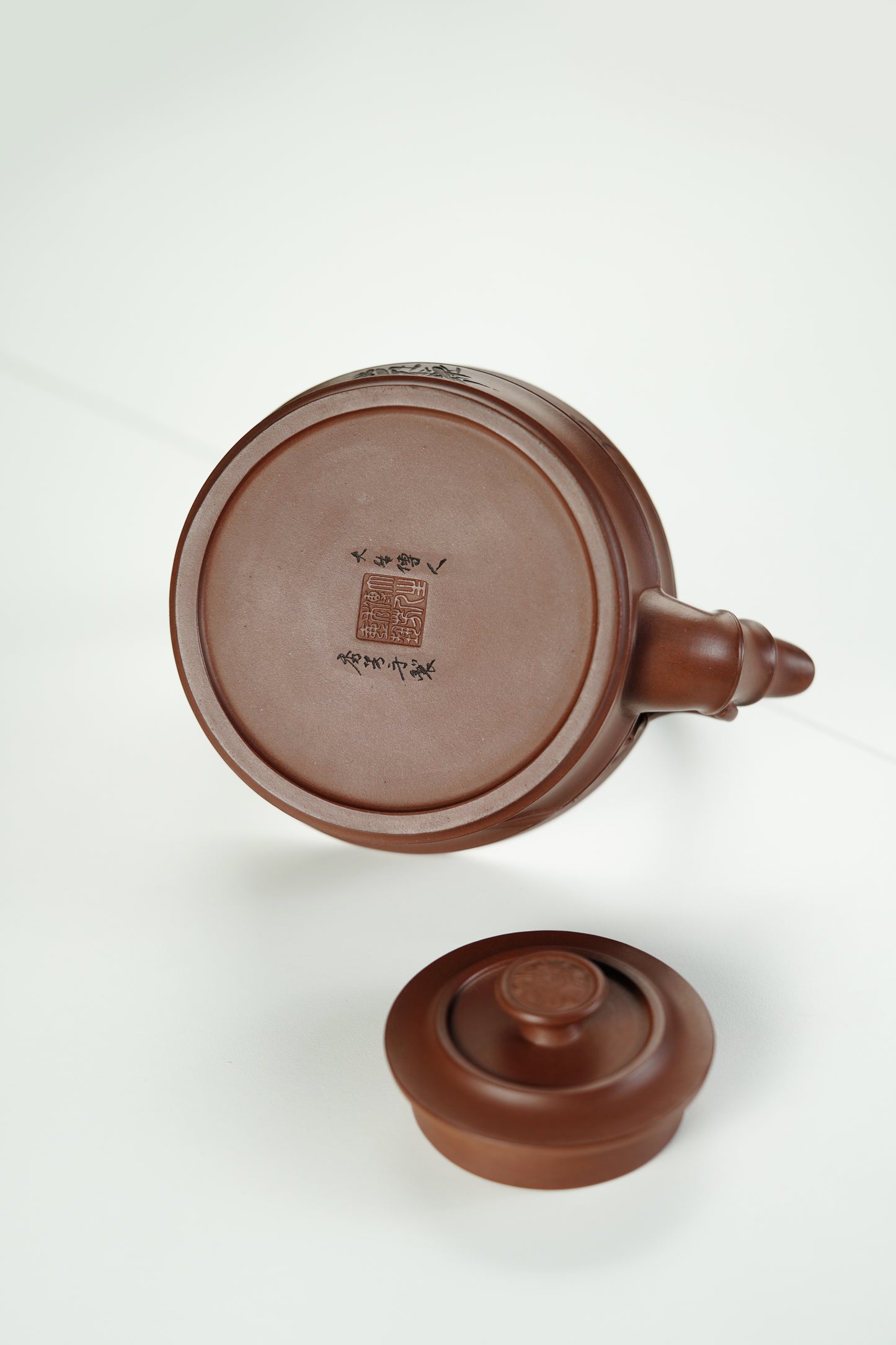 范大生嫡脉|范秀芳制 范伟群装饰|双省大师联诀紫砂臻品《竹段提梁壶》传世收藏·礼赠双绝重器! ——原矿优质底槽清·500cc