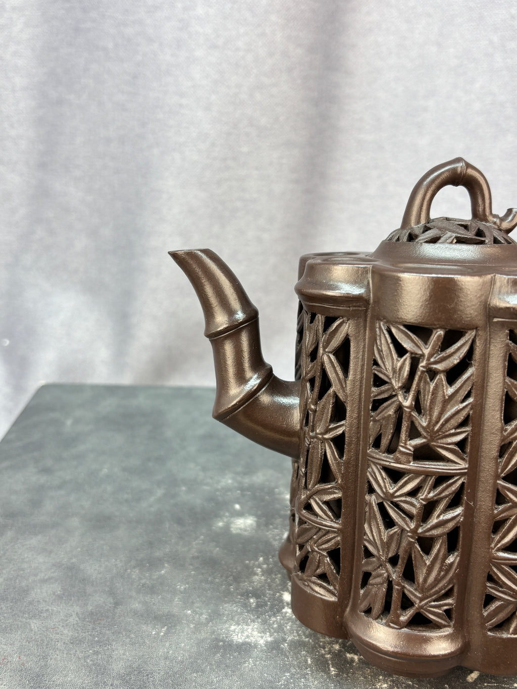 程辉大师 紫砂界的功勋级领军人物·精品佳作《玲珑八竹》原矿极品老紫泥 300cc