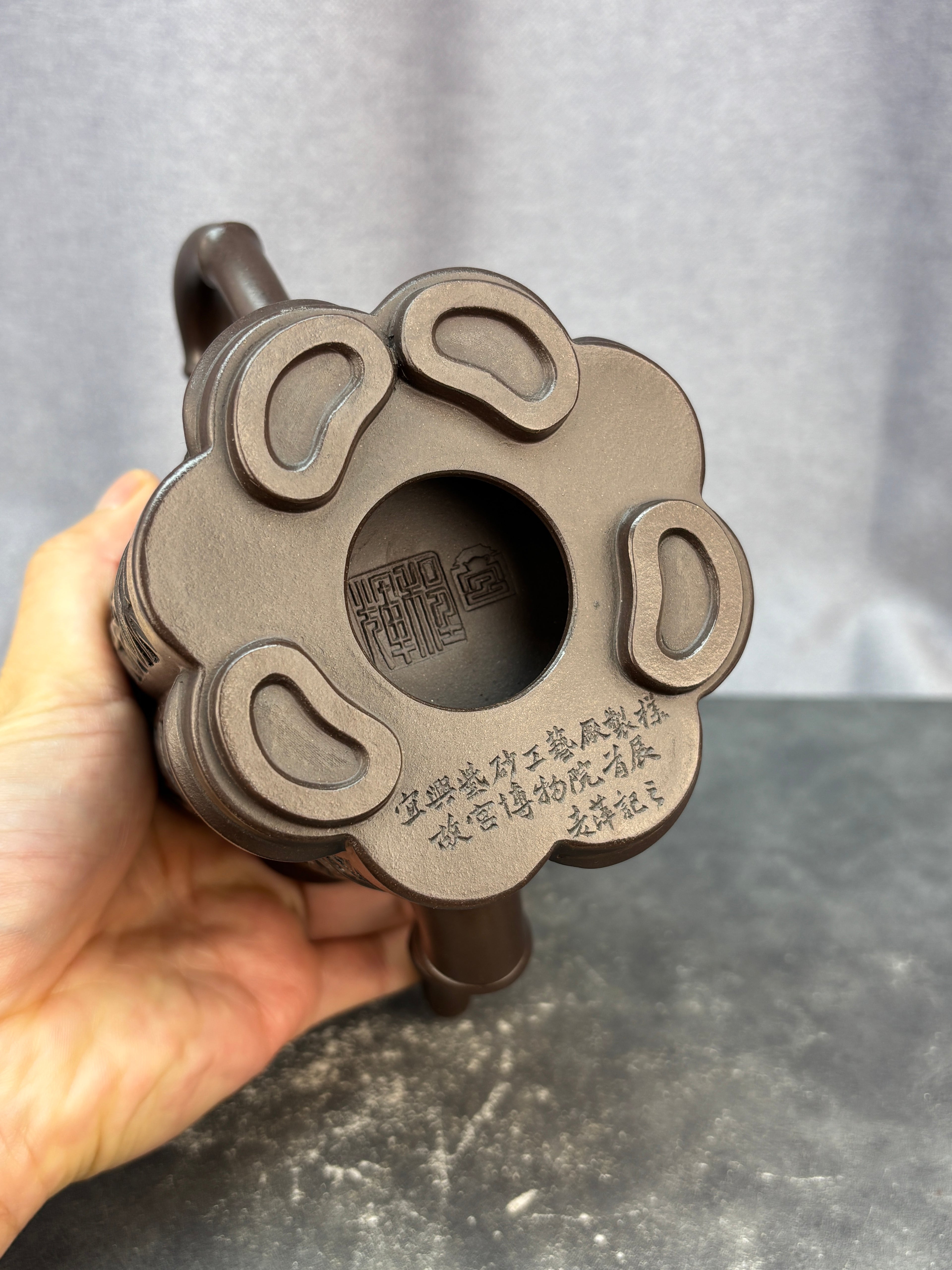 程辉大师 紫砂界的功勋级领军人物·精品佳作《玲珑八竹》原矿极品老紫泥 300cc