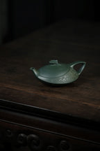 范大生嫡脉·江苏省大师范秀芳·紫砂臻品《青云志壶》传世收藏·礼赠双绝重器！  ——九龄君子兰 230cc（入册款代表作）